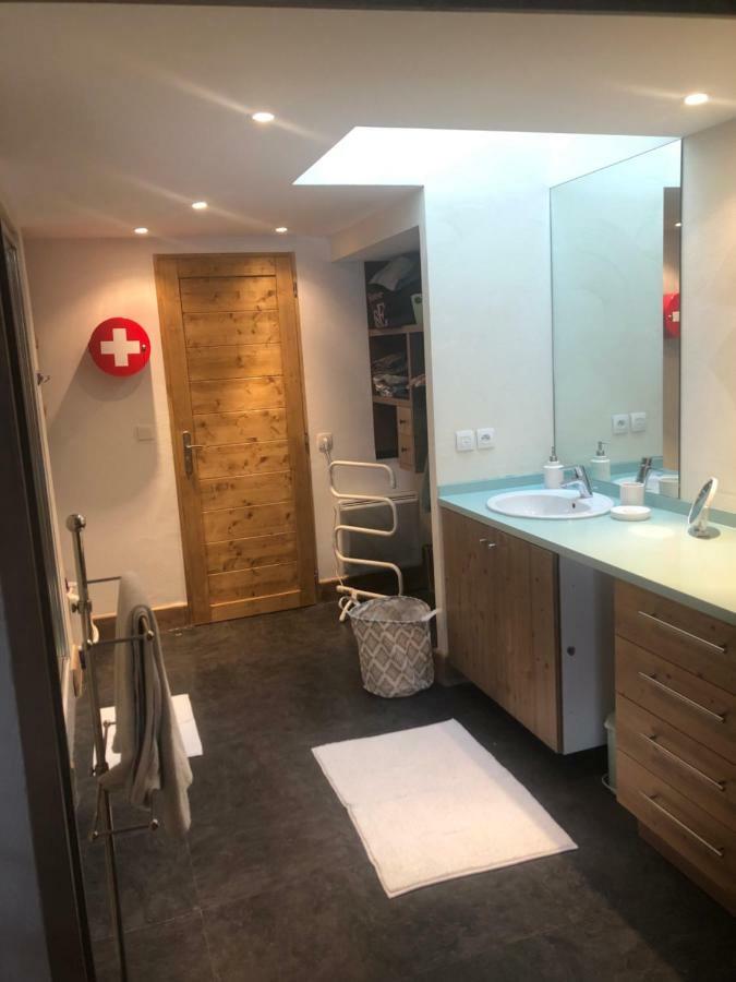 Penthouse "Bond 007" 120 M2 Piscine Sauna Risoul 1850 المظهر الخارجي الصورة