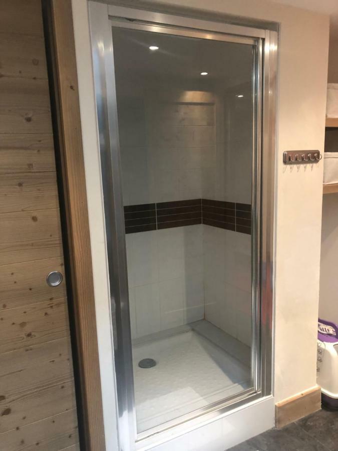 Penthouse "Bond 007" 120 M2 Piscine Sauna Risoul 1850 المظهر الخارجي الصورة